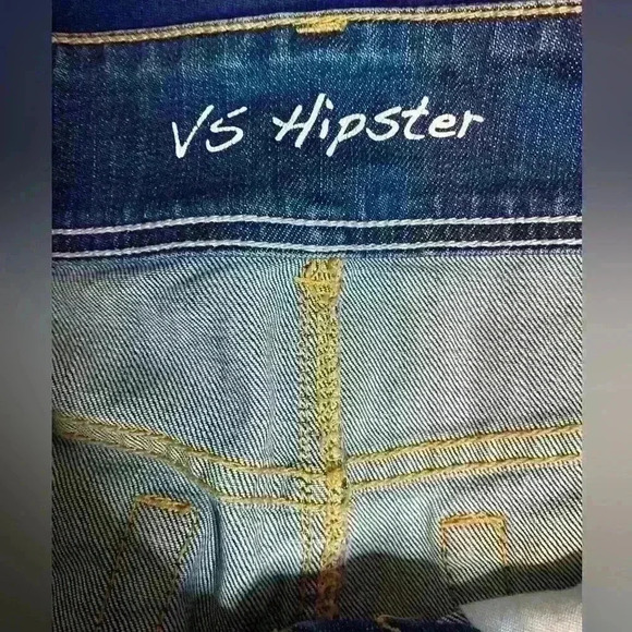 Victoria’s  Secret Denim Mini Skirt.  EUC Size 6 - Picture 3 of 4